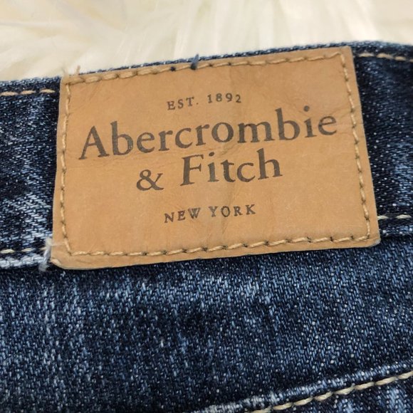 Abercrombie & Fitch Denim Shorts - Size 0 - Picture 4 of 8